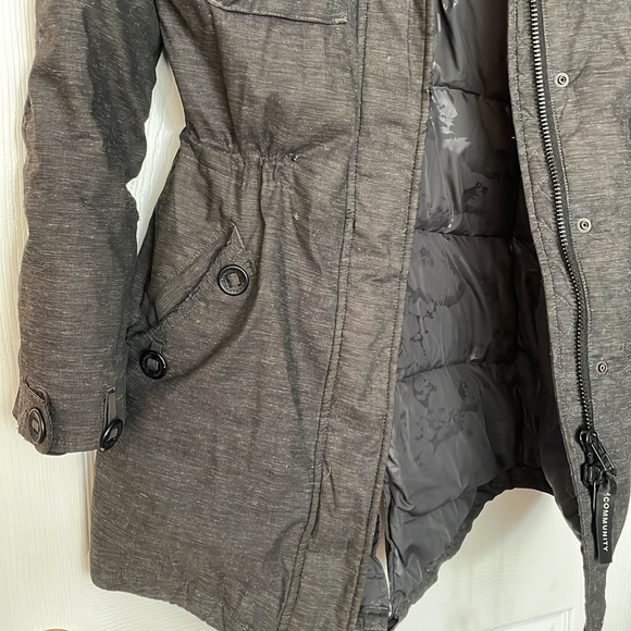 Aritzia Winter Coat - Picture 2 of 13